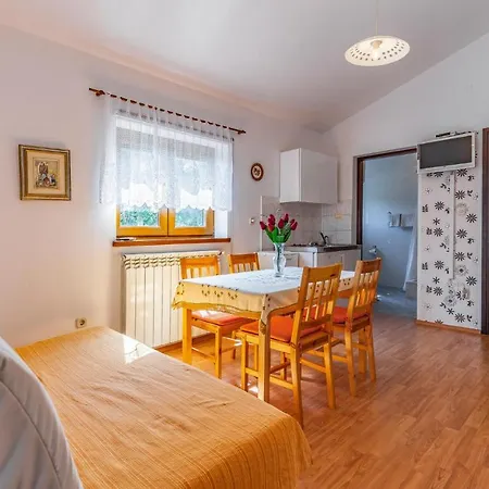 Holiday home Gorgeous In With Wifi *