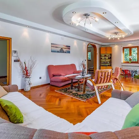 Gorgeous In With Wifi Holiday home *